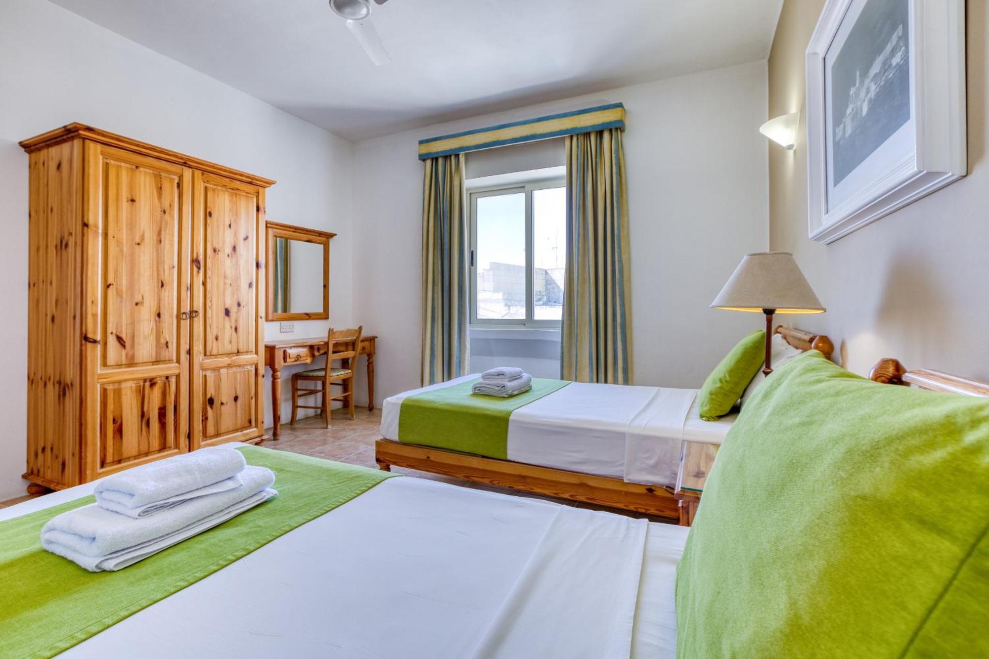Ta Frenc Apartments Għasri Buitenkant foto